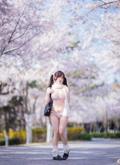 黄色一级大毛洞操逼流行的_续集欧美成人在线