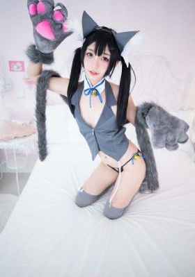 伊人大杳焦在久久综合动漫_蓝光免费在线播放